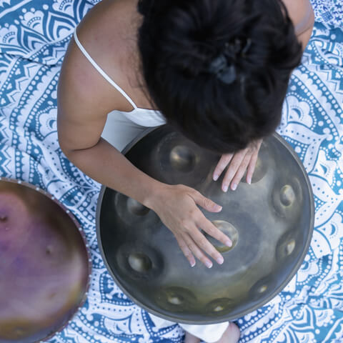 Buddhistische Wege zum Glück mit Handpan Meditation