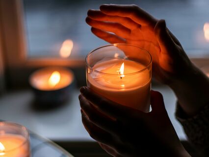 A Practice Of Accepting Change: Candle Gazing Meditation