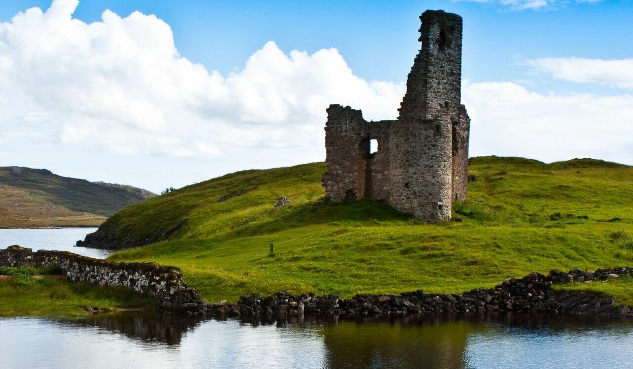 Beauty And The Beast: A Modern Day Retelling - Sleep Story