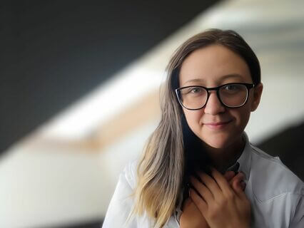 Messages For Aries: Spirit Messages From The Tarot And Oracle - by Simone Clement