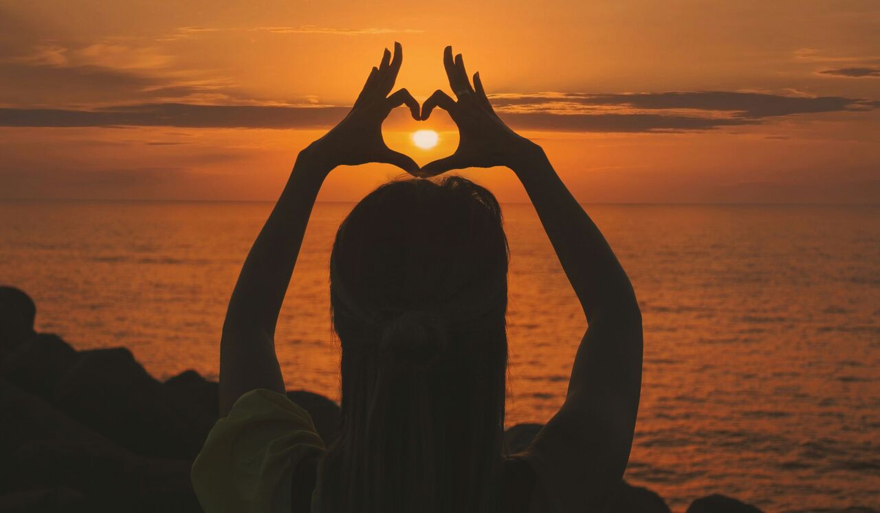 Golden Light Flute & Drum: Relaxing Deep Healing Sleep 285Hz