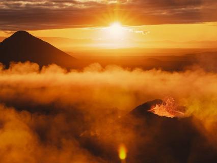 Warming Breath For Winter And Cold Days: Awakening Your Inner Fire - by Juli Hammersley