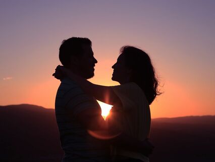 Crack The Love Code: Unleash The Power Of Attachment For Greater Intimacy - by Ellen Mouton