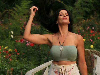 Freedom From Self-Consciousness - by Clare Downham