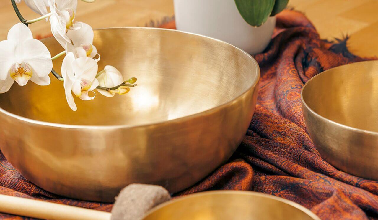 Sleep Sound Healing Bowls: With Delta 1-4hz Brain Waves