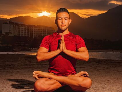 Basic Training For New Meditators - by Julie Konrad