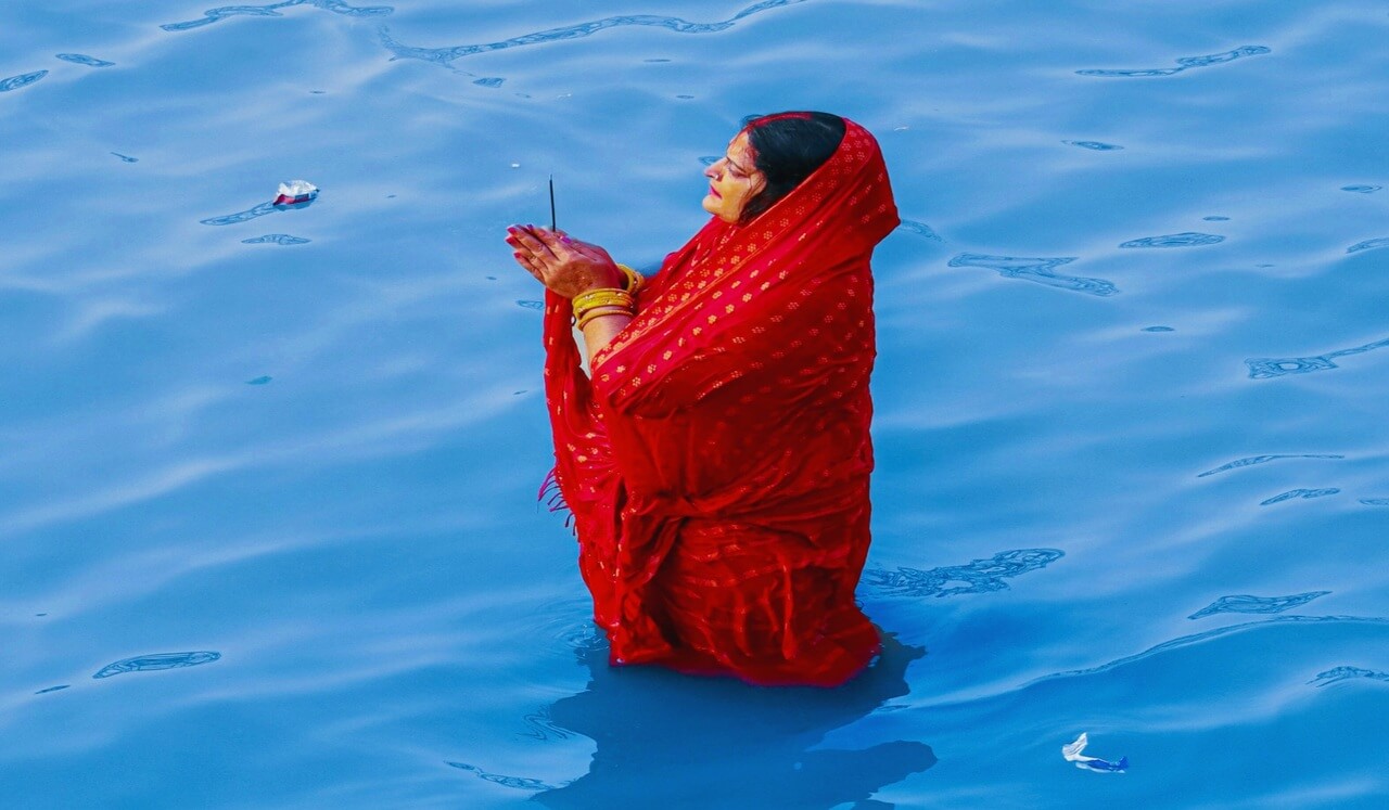 Let Go And Flow: A River-Inspired Meditation