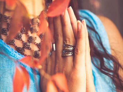 Cultivating Mindfulness In Everyday Life - by Laura McIntyre