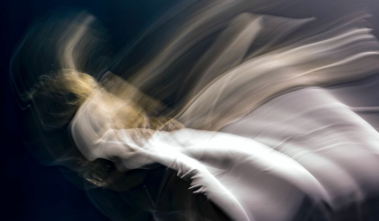 A Healing Dance with Handpan Hang Drum