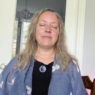 Let Today Be Simple | Morning Meditation | Karen Vos