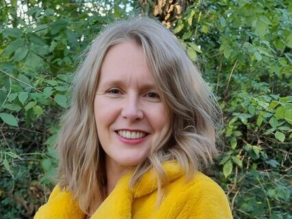 Transformational Mindfulness- The Magical Power Of Learning To Be With Yourself - by Clare Downham