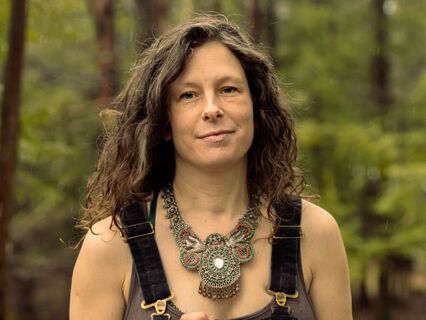 Learn Tarot (And Self-Trust) In 13 Minutes