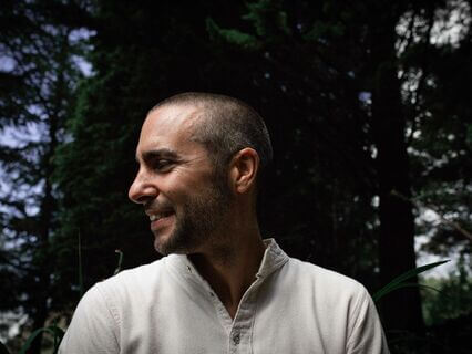 Unlearning Your Pain W/ Dr. Howard Schubiner | Karim Rushdy