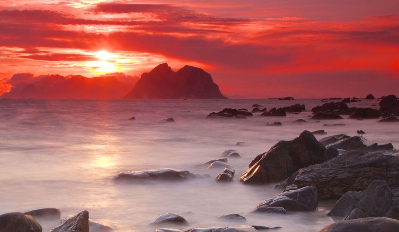 Sommeil Profond aux Confins de la Lumière Polaire