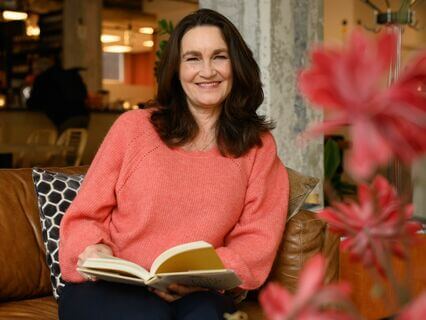 How To Become Your Own Best Friend - by Suzan van der Goes