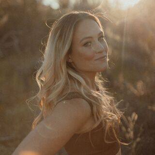 Inner Child Healing Meditation | Hannah Ruff