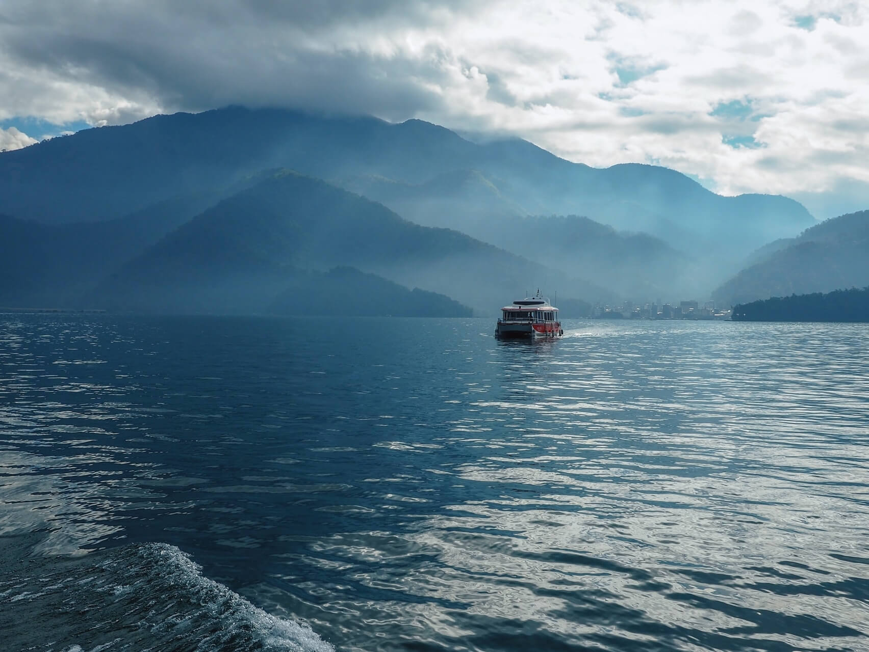 Week 3 - Series On ACT therapy - The Present Moment