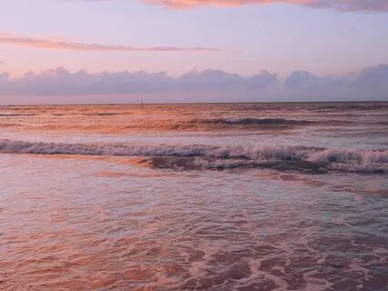 Смотрю в зеркало и не узнаю себя! Для развивающихся. 3 мин