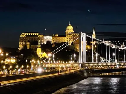 八小时助眠· 夜裡的小屋