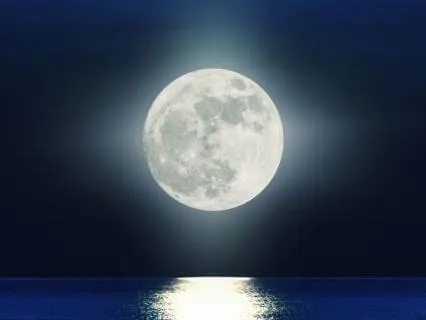 寝つきを整える月夜のヨガニードラ：忙しい私たちのための入眠ガイド