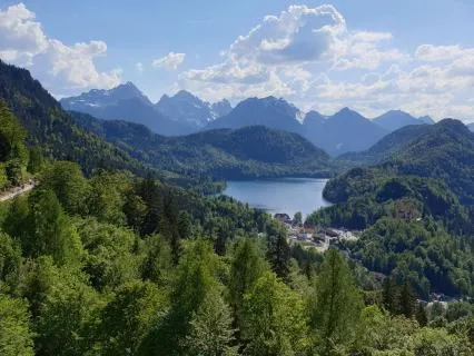 1-Minute Meditation For A Quick Dosis Of Calm And Focus