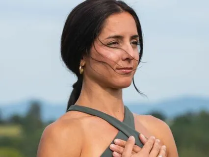 10 Breaths Meditation For Centering