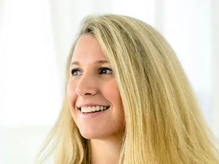 10 Hour Reiki-Infused Music + Delta Binaural + 528 Hz