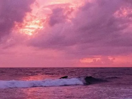 10 Hours of Pink Noise for Calm Sleep and Gentle Alarm Bell