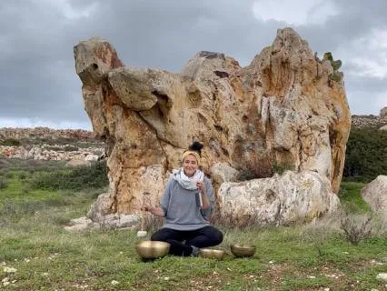 10-Minute De-Stress | Tibetan Bowls & Blue Moon Chime