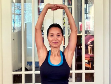 10-min Qiyoga Arm & Shoulder Exercise 
