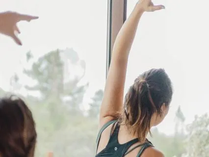 10 Min Unlock Tight Hips Yin