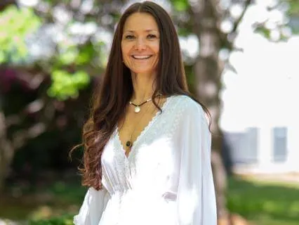 10-Minute Body Healing | The Gentle Body Apology