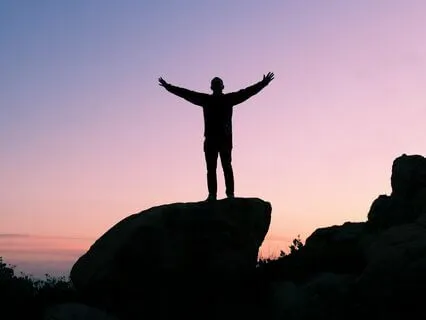 10 Minutes || Daily Confidence Meditation