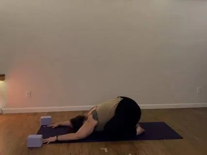 10-Minute Gentle Yoga Flow