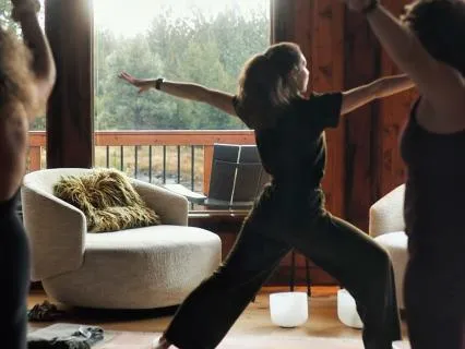 10-Minute Meditation For Calm & Grounding