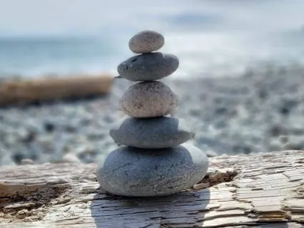 10 Minute Morning Meditation For Calm & Grounding