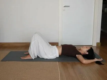 10 Minute Somatic Shoulder Reset