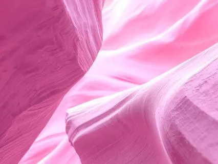 12-Hour Pink Noise For Sleep And Gentle Relaxation