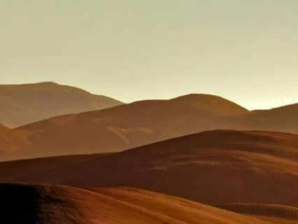 12 Hours of Brown Noise for Deep Sleep and Gentle Alarm Bell