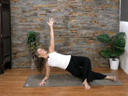 15 Min Full Body Yoga Reset for Strength & Mobility