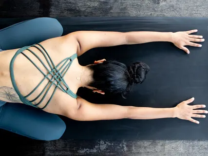 15-minute Practice To Feel Calm & Grounded