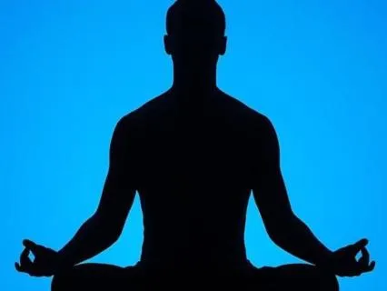 15-Minute Vipassana Meditation For Present Moment Awareness
