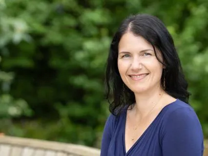 15Min Yoga Nidra - Calming & Restoring - Christmas, New Year