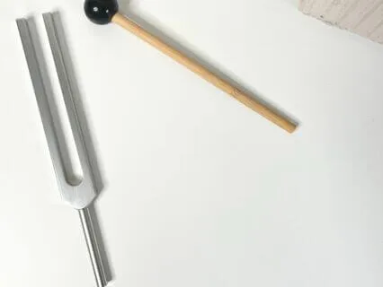 174 Hz Solfeggio Tuning Forks: Natural Pain Relief & Healing