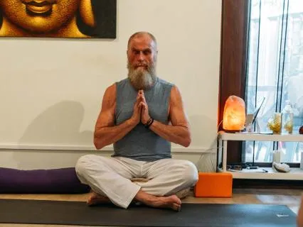 2. Feeling The Body — Using Sensation As An Anchor