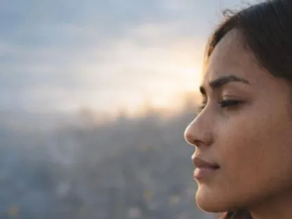 2 Min Reset: When You Feel Scattered & Can’t Focus