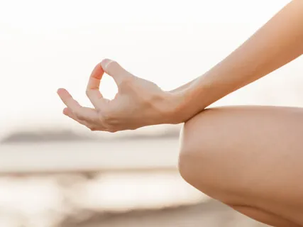 Gently Active Body Scan For Deep Relaxation & Stillness 