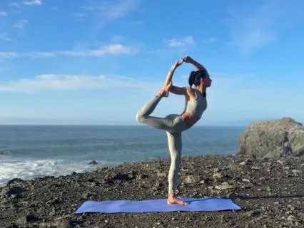 25-Minute Slow Flow Backbend Class