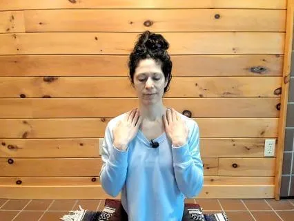 5 Minute Lymph Massage for Puffiness