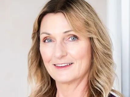 3-Minute Sleep Prayer: Let Go And Rest In His Love